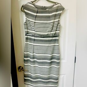 Calvin Klein Gray and White Sheath Dress
